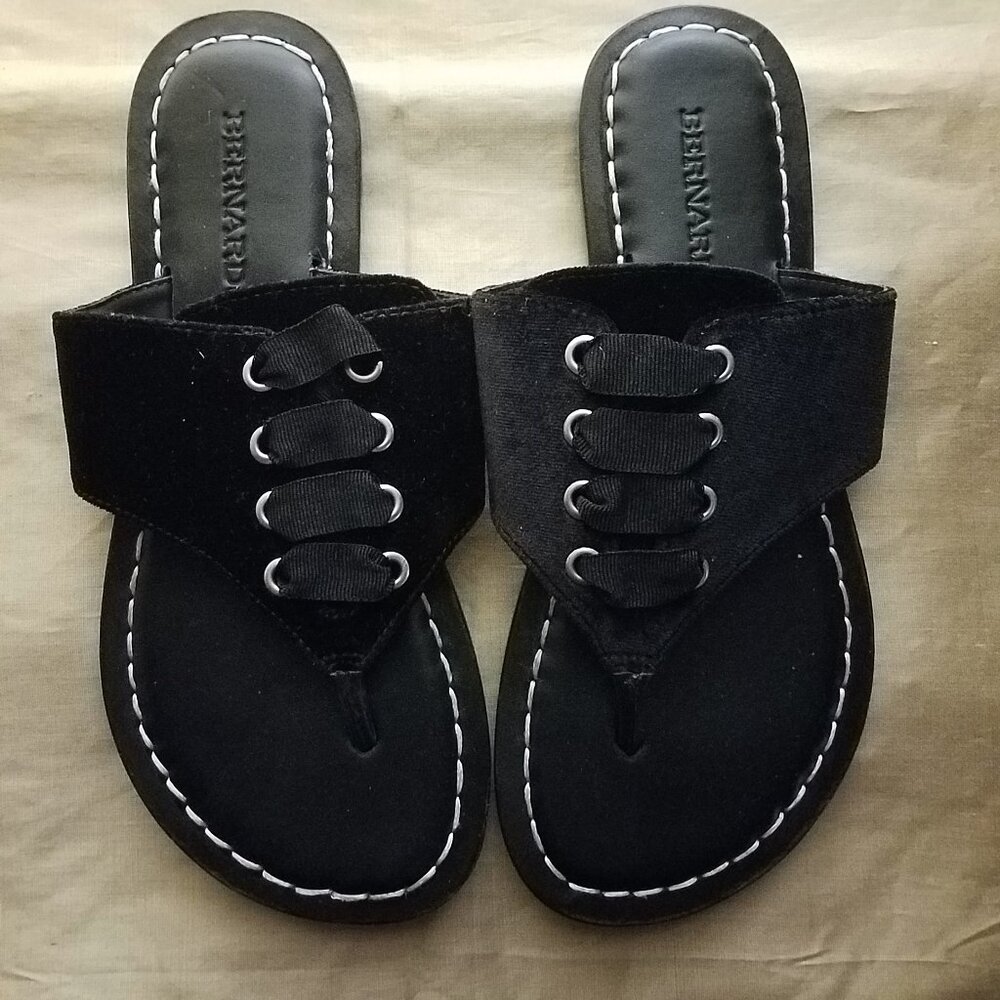 Bernardo Black Velvet Sandals~Ribbon Laced Detail~Flat Thongs/Slides~Leather~6.5